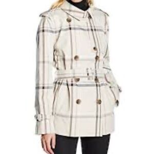 Coach trench coat XXS, Lightly used and in excellent condition.